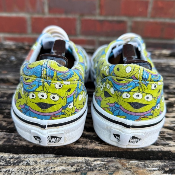 Vans Disney Pixar Toy Story x Era 'Aliens' Collaboration Shoes M-7 W-8.5   T7 - Picture 4 of 16